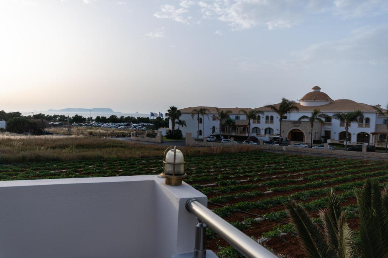 Blue Heaven Villa Hersonissos  Exteriör bild